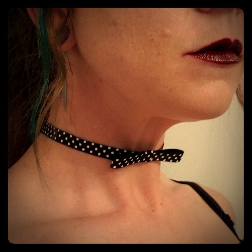 Vintage Polka Dot Choker